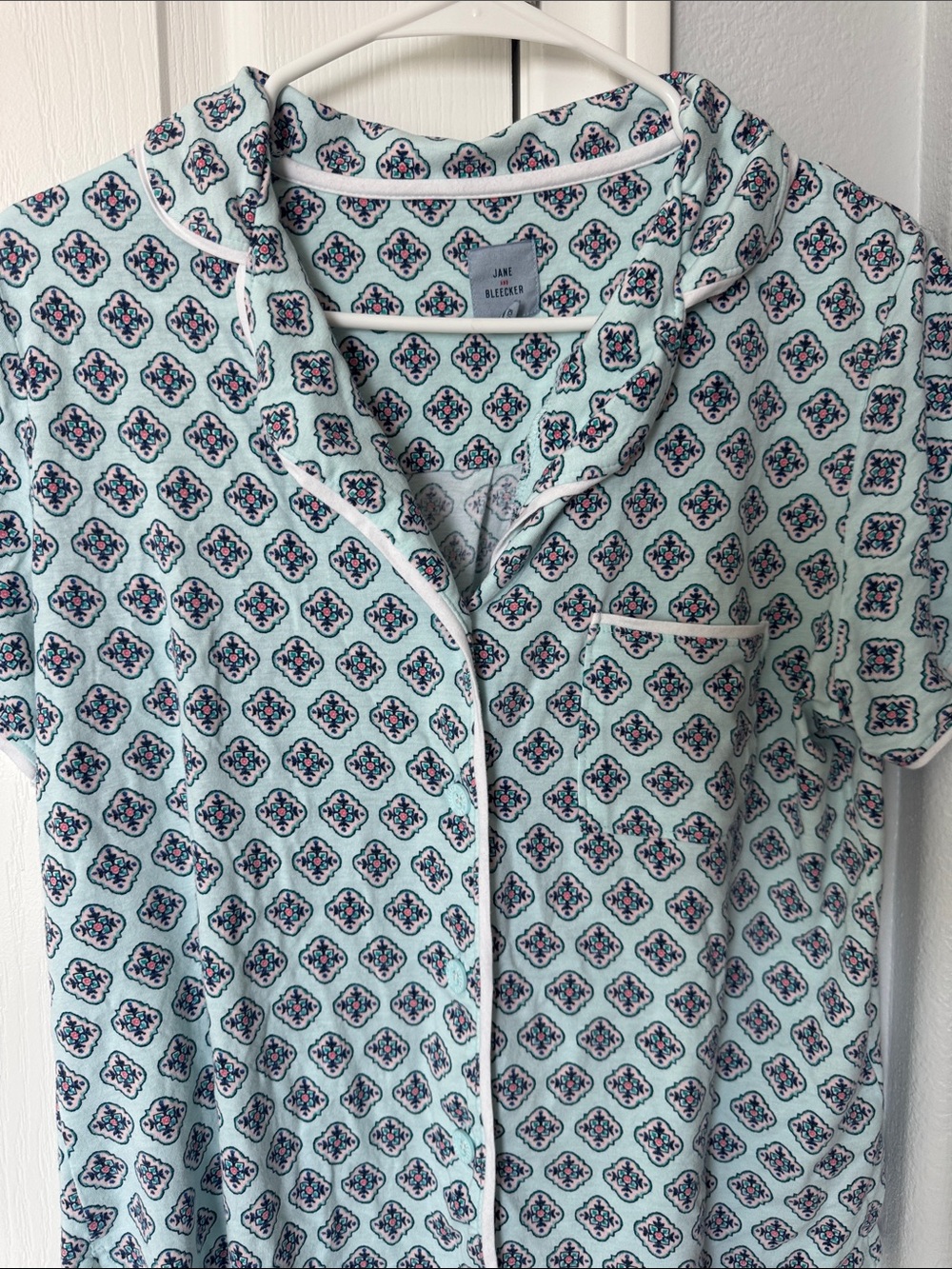 Jane and Bleecker Mint Patterned Short Sleeve Button-Up Pajama set - Picture 3 of 7
